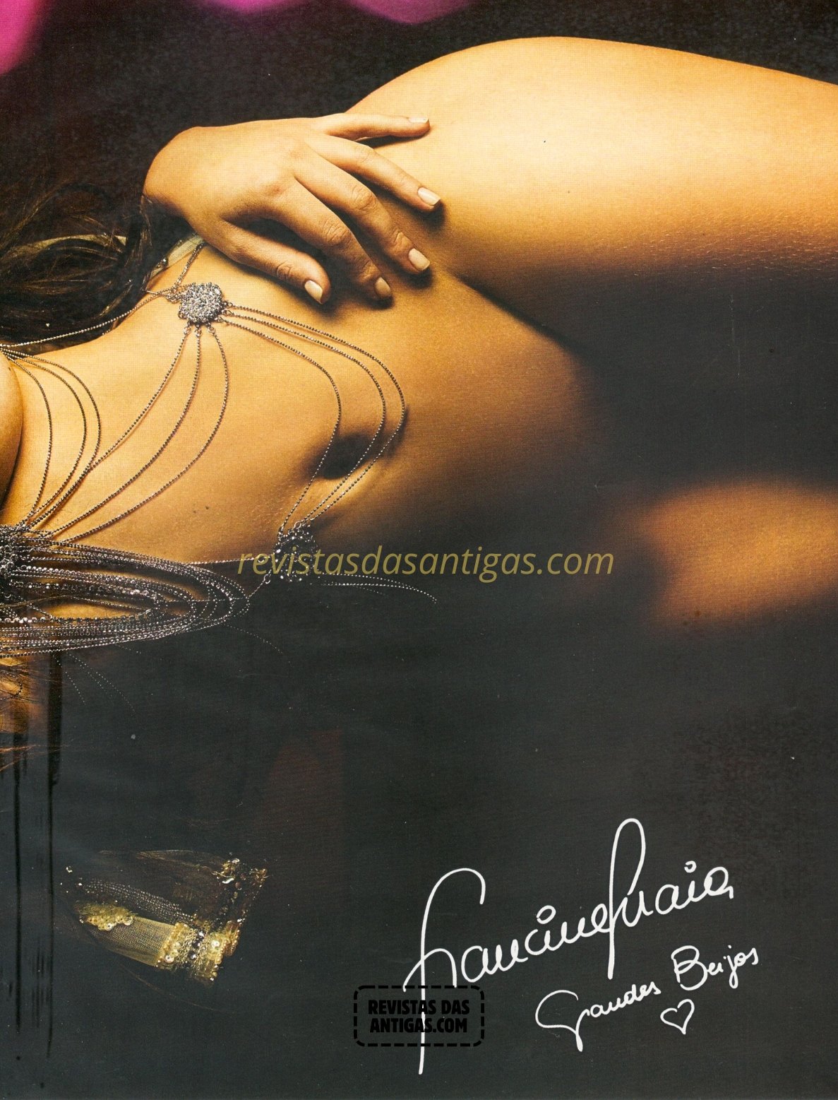 Francine Piaia em Fotos Nuas Escaneadas da Playboy, sem censura