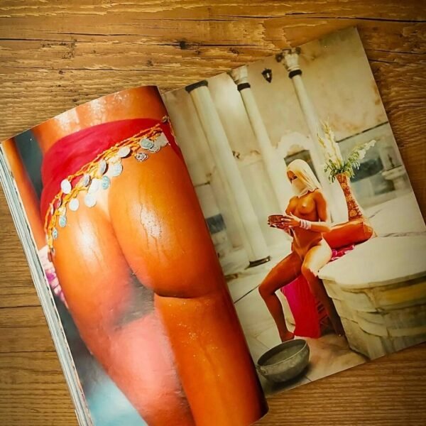 Revista Playboy Edição 293, Dezembro de 1999, A Feiticeira, Foto Pelada