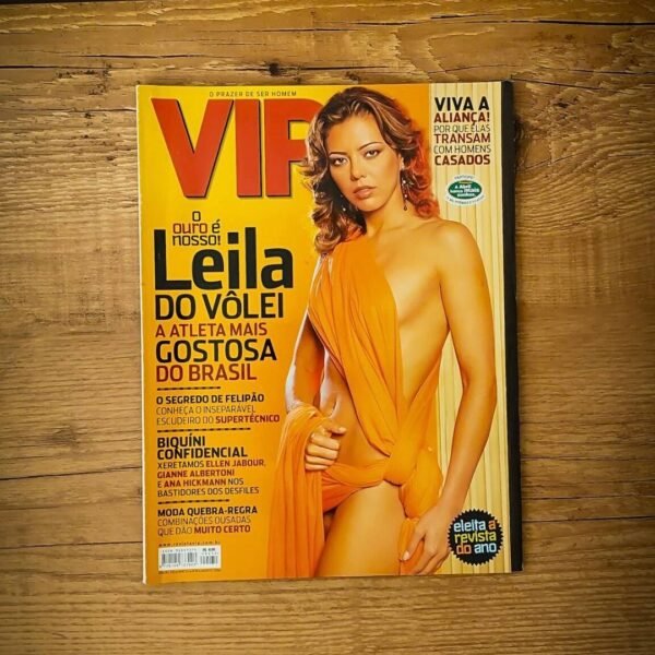 Revista VIP Agosto 2004 Leila do Vôlei Fotos Peladas