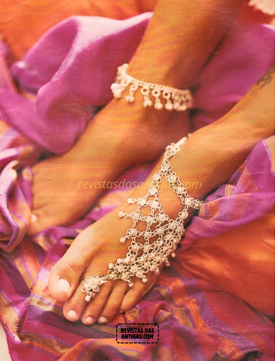 Feiticeira em Fotos Nuas escaneadas da Playboy