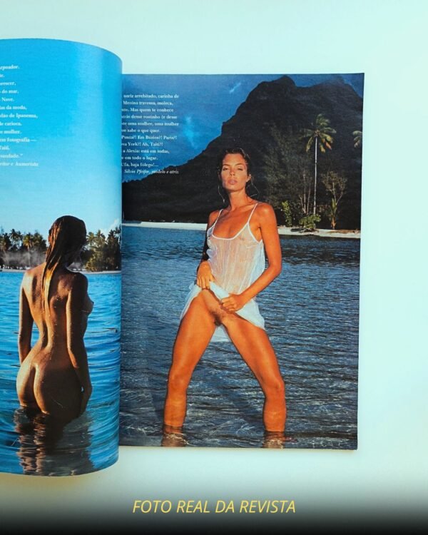 Alexia Dechamps pelada na Playboy de março de 1995