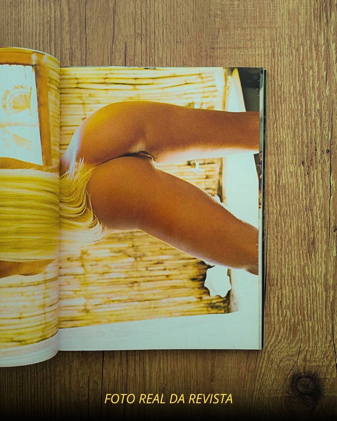 Feiticeira Playboy 2000 Pelada