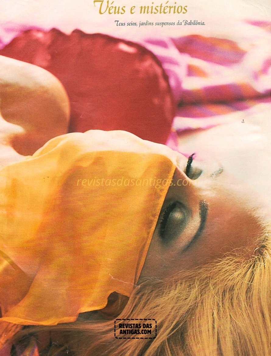 Feiticeira em Fotos Nuas escaneadas da Playboy (5)